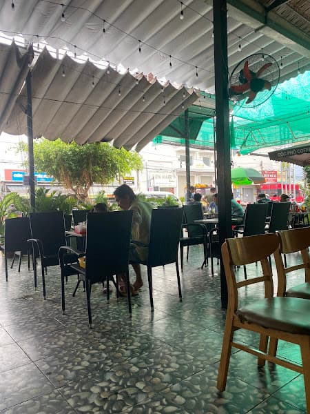Hình ảnh Coffee Gốc Phố - 4