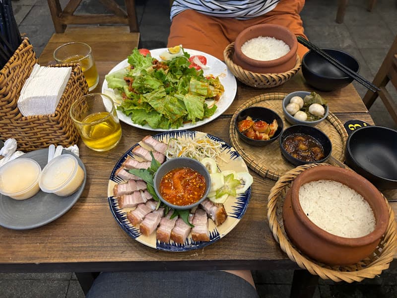 Hình ảnh Nhà hàng Urban 23 chu văn an - thành phố Huế - 3