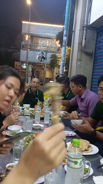 Hình ảnh Quán ăn gia đình Gà Lên Mâm Mai Phai - 2