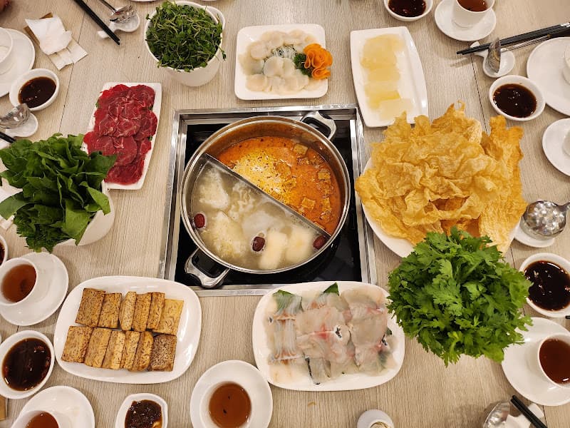 Hình ảnh Nhà hàng hải sản & lẩu Yeebo (Quận 1) - Yeebo Seafood and Hotpot Restaurant (District 1) - 4