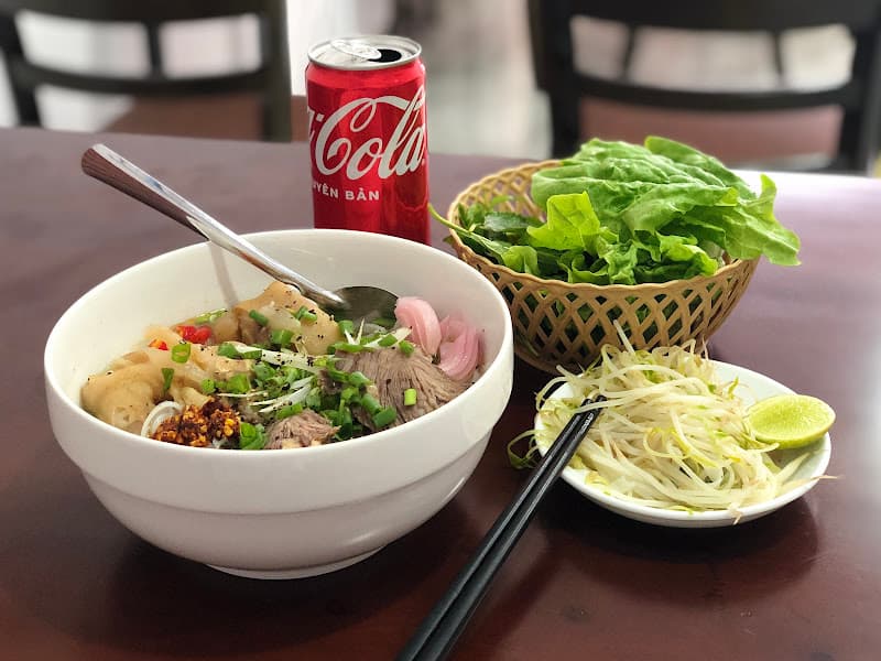 Hình ảnh Moc Le restaurant pho, spring rolls, bread - 6