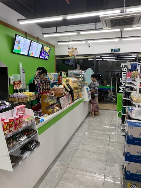 Hình ảnh FamilyMart BS8 - TROPICAL - 4
