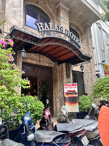 Ảnh bìa Highlands Coffee