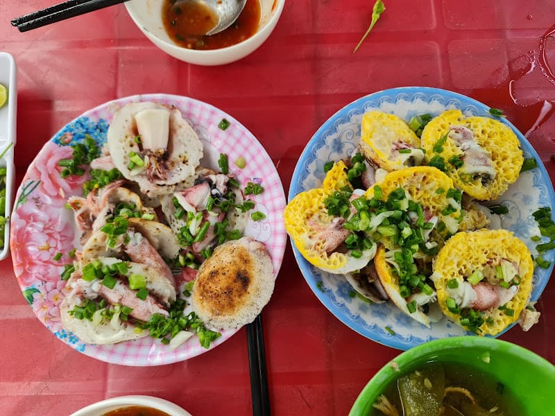 Ảnh bìa Bánh Căn Quanh