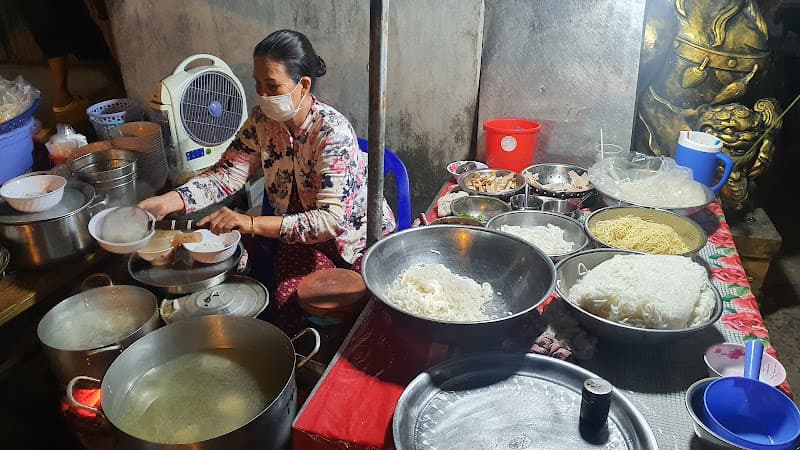 Hình ảnh Bánh Canh Đình ( Bánh Canh Xí Quách - Đình Thần Dương Đông )) - 2