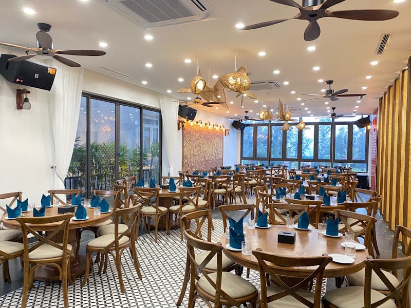 Hình ảnh Nhà Hàng La Bàn Quảng Yên - 4