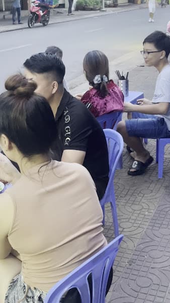 Hình ảnh Bánh Mì Que Mini HP Bánh Mì Xíu Mại Chén - 4