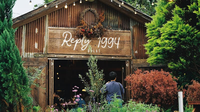 Tiệm Cà Phê Túi Mơ To