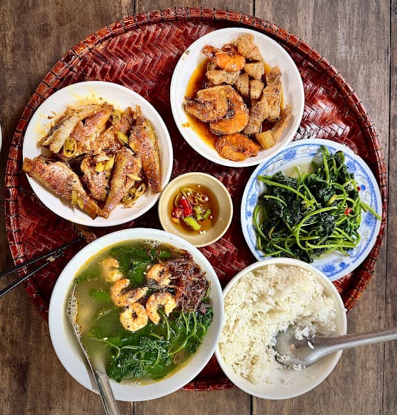 Hình ảnh Nhà Nâu - Cơm nhà trà hoa - 2