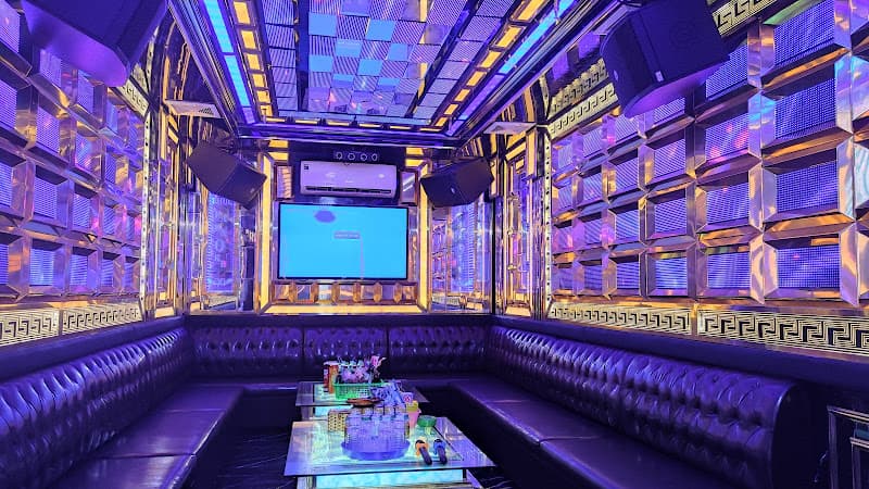 Ảnh bìa PHÚC Karaoke