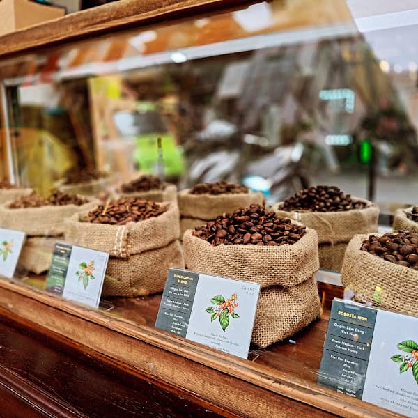 Hình ảnh Cà Phê Việt ( Coffee Local Ha Noi ) - 4