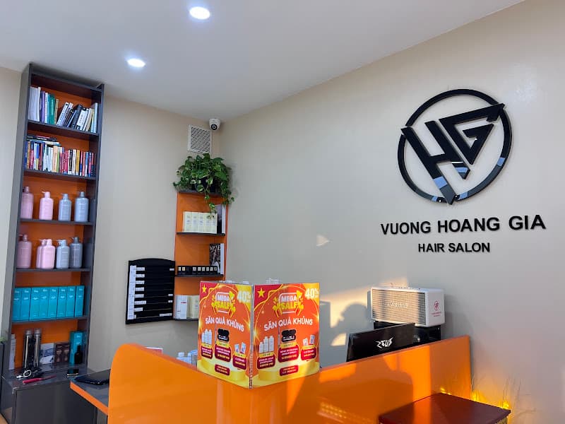 Hình ảnh Vương Hoàng Gia - Thiết Kế Tóc Phù Hợp - 5