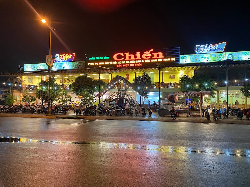 Hình ảnh Quán Ăn Gia Đình Chiến - 3