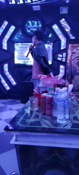 Hình ảnh Karaoke Danh - 4
