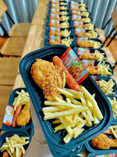 Hình ảnh Thu Thảo Cafe, Trà sữa, Mỳ cay, Đồ ăn vặt - 3