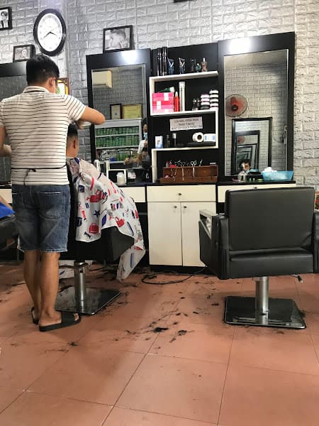 Tiệm cắt tóc nam nữ - Hair Nguyễn Thanh