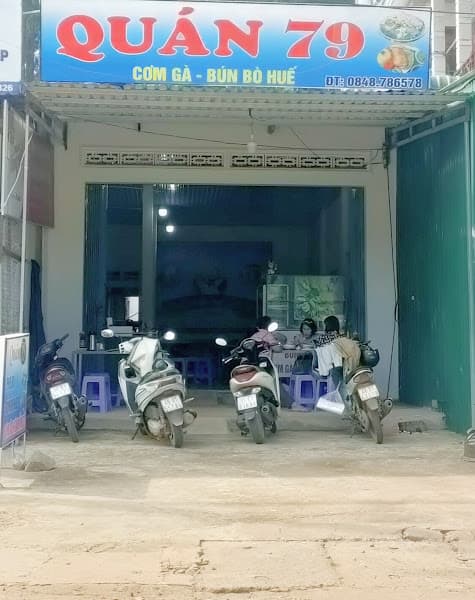 QUÁN 79.PHỞ BÒ.BÚN BÒ HUẾ.CƠM GÀ CHIÊN MẮM TỎI.