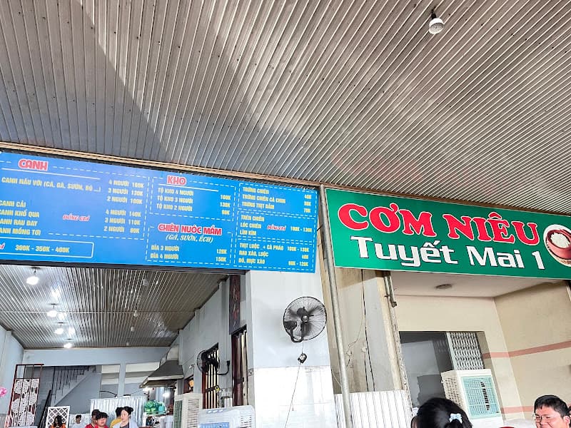 Ảnh bìa Cơm Niêu Tuyết Mai 1 - #LongGiaChu