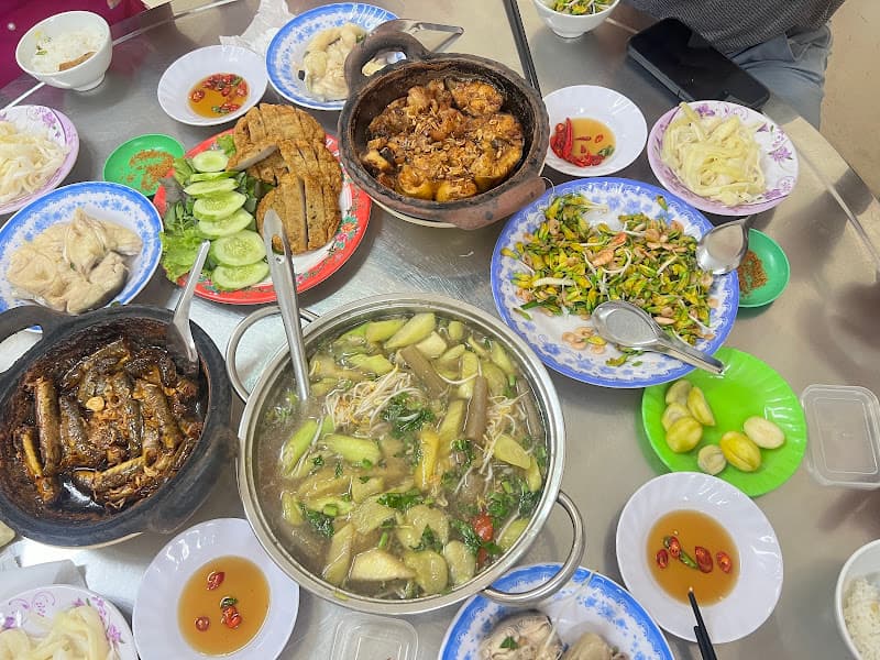 Hình ảnh Quán Cơm Hai Thuế - 3