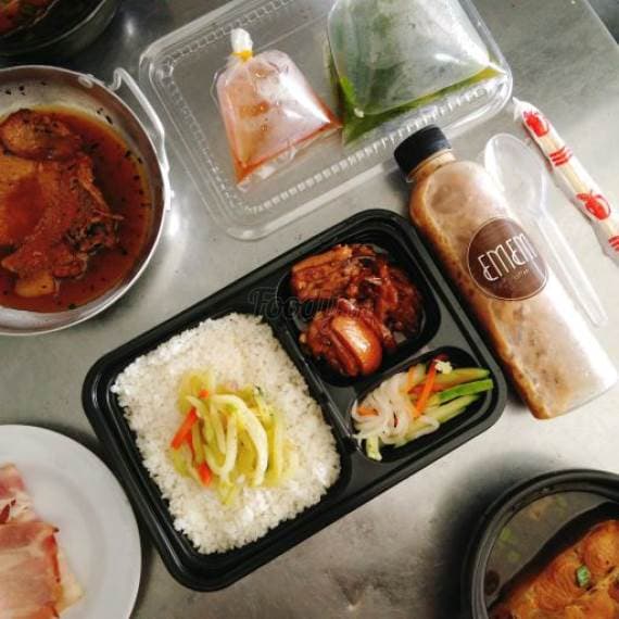 Quán cơm Xã Hội