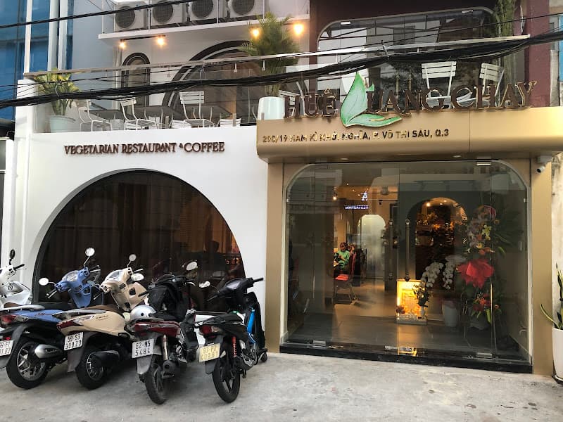 Nhà Hàng Chay Huệ Quang