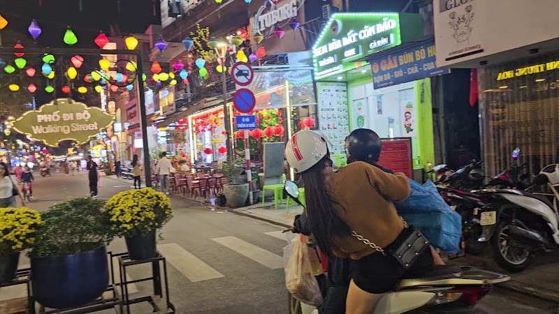 Hình ảnh Đường đi bộ Huế - 4