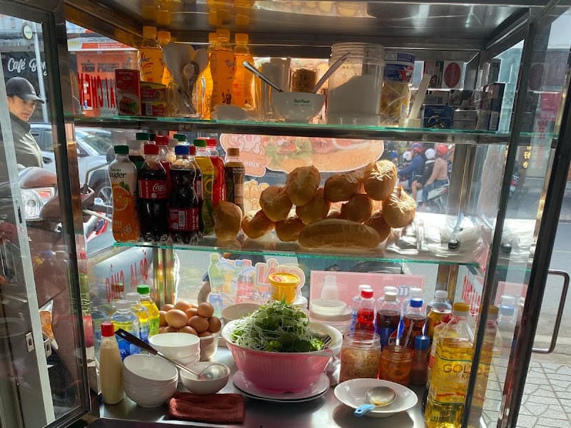 Ảnh bìa Bánh mì xíu mại chén -Ốp la Chảo & Sữa đậu nành Thanh Phương