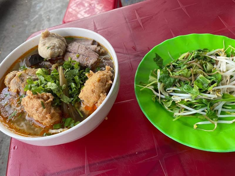 Hình ảnh Bún bò Huế Bé Nghi - 5