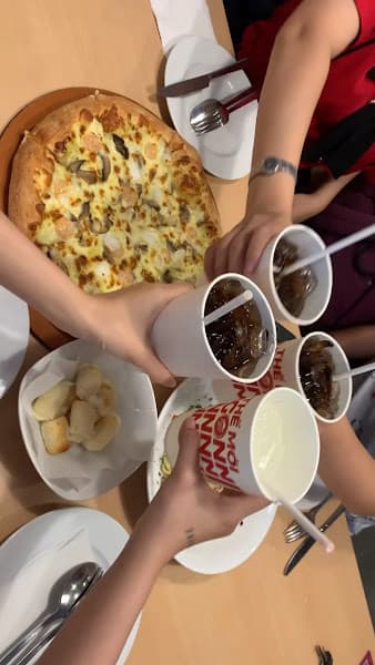 Hình ảnh Pizza Hut - 2