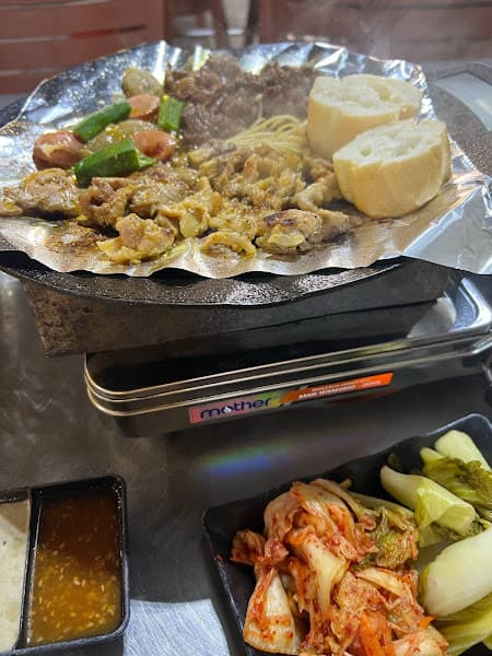 Ảnh bìa Nhà Hàng Cô Ba Sài Gòn