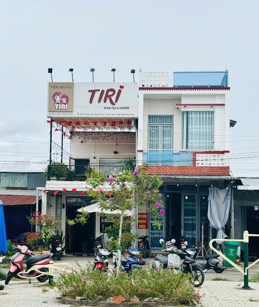 Ảnh bìa TIỆM TRÀ SỮA TIRI