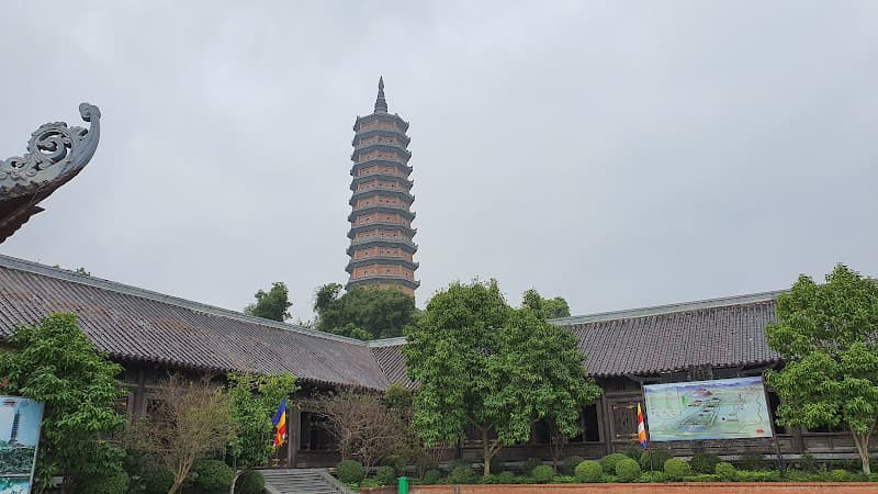 Hình ảnh Tam Thế Phật Điện - 2