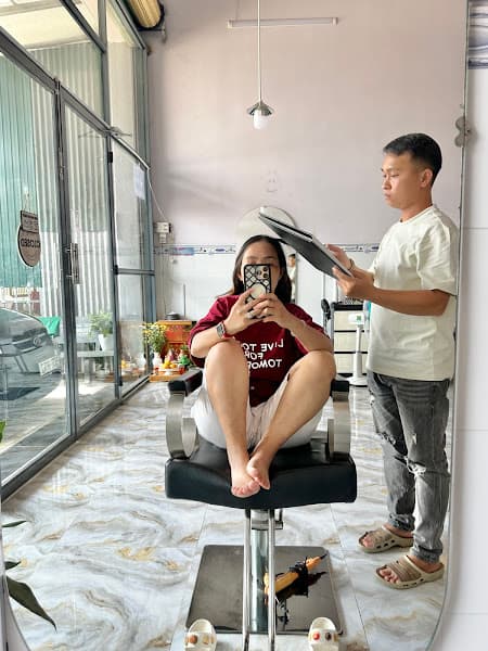 Ảnh bìa King hair (tiệm làm tóc nam nữ)