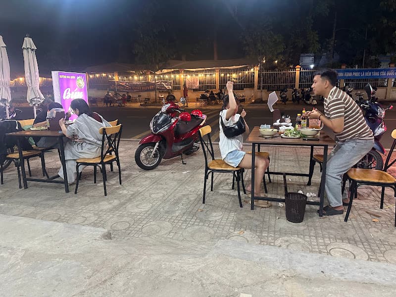 Hình ảnh Bún Bò Huế Huỳnh Gia Quán - 4