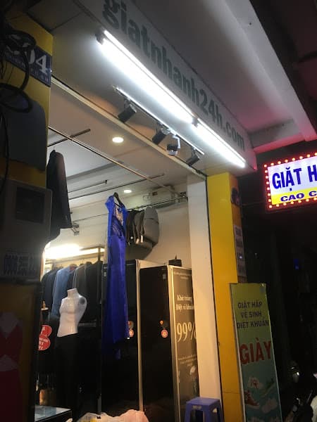 Hình ảnh Tiệm Giặt Hấp cao cấp Nhật Quang - 2