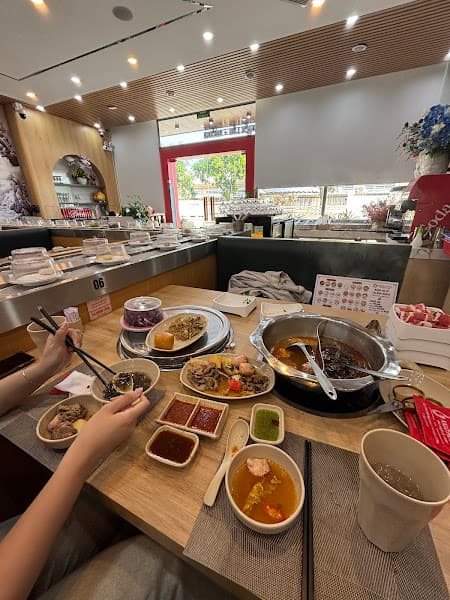 Hình ảnh KIGO HOUSE - BUFFET LẨU NƯỚNG BĂNG CHUYỀN - 4