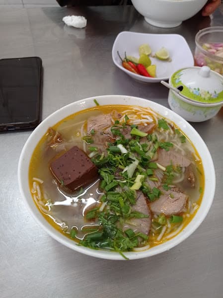Hình ảnh Bún bò Hạnh - 3