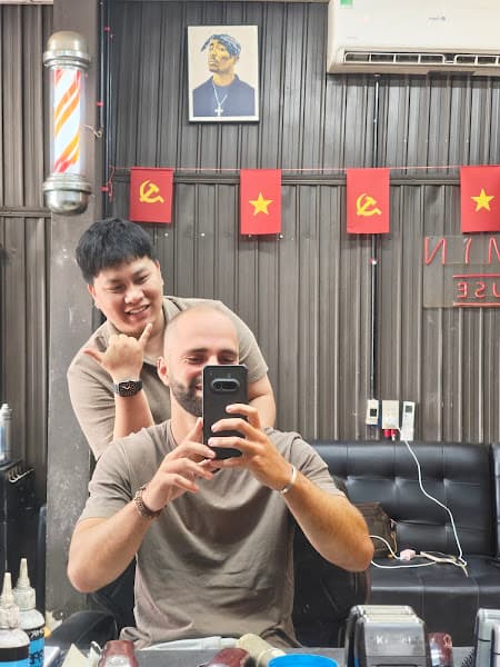 Hình ảnh Benjamin Barber - 290 Đinh Tiên Hoàng, Huế - 2