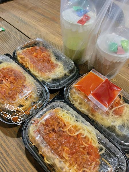 Hình ảnh Matcha latte & mì ý bò bằm 1992 food and drink - 2