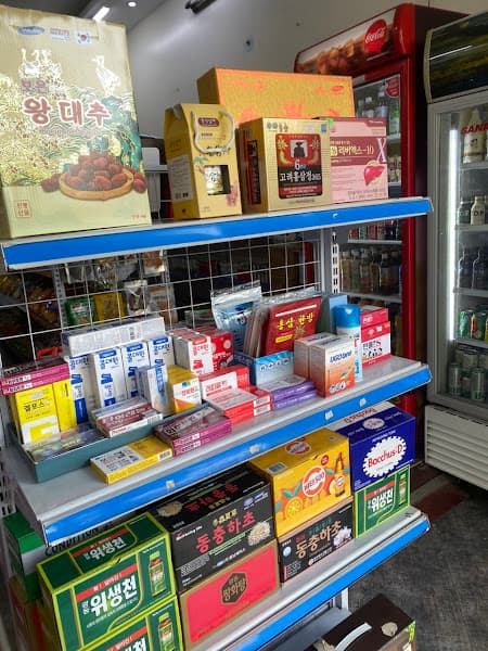 Hình ảnh Cửa hàng tiện lợi OKAY MART - 5