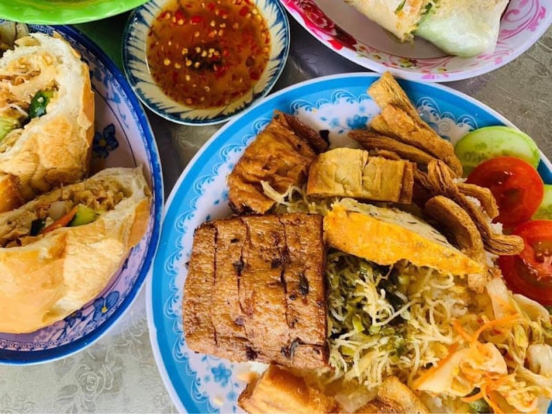 Hình ảnh Cơm chay Lâm Niệm - 3