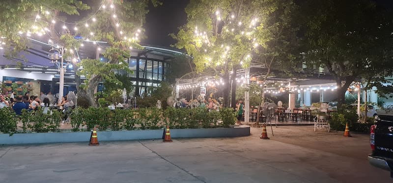 Hình ảnh Nhà hàng Biển Ngọc - Giao Tế. - 3