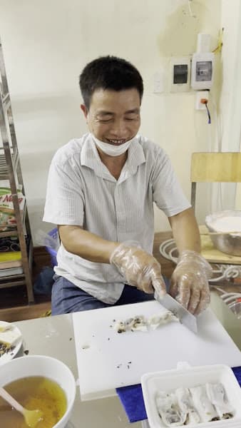 Hình ảnh BÁNH CUỐN CHẢ MỰC- NHÀ HÀNG HỒ LÔ BÃI CHÁY HẠ LONG - 2