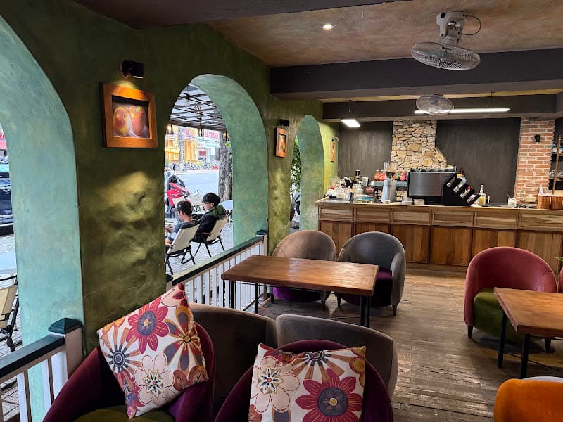 Ảnh bìa Highlands Garden Cafe