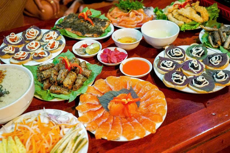 Hình ảnh NHÀ HÀNG CÁ HỒI CÁ TẦM XUÂN BẮC SỐ 1 CHIỀNG ĐI MỘC CHÂU - 7