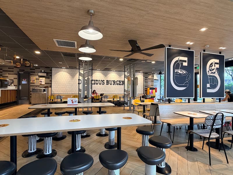 Hình ảnh McDonald's The Grace - 3