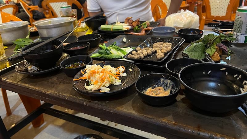 Hình ảnh Xuân Huệ quán - 3