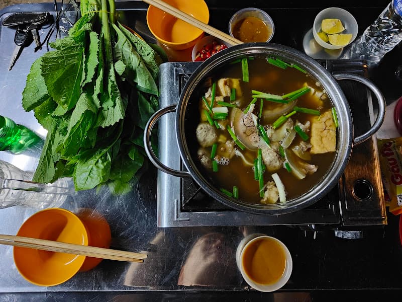 Ảnh bìa Quán lẩu đuôi bò Tài Trang