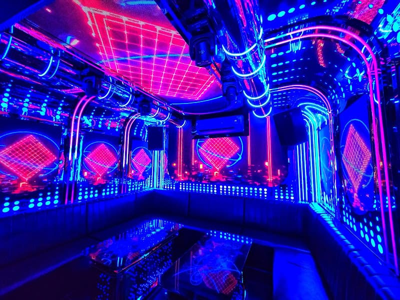 Hình ảnh Karaoke Nine Long Thành - 6