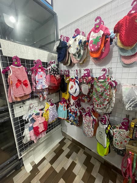 Hình ảnh Happy Pet Shop - Cửa Hàng Thú Cưng - Thức Ăn Thú Cưng - Chăm Sóc Thú Cưng - Phụ Kiện Thú Cưng - Cắt Tỉa Và Spa Thú Cưng - 4